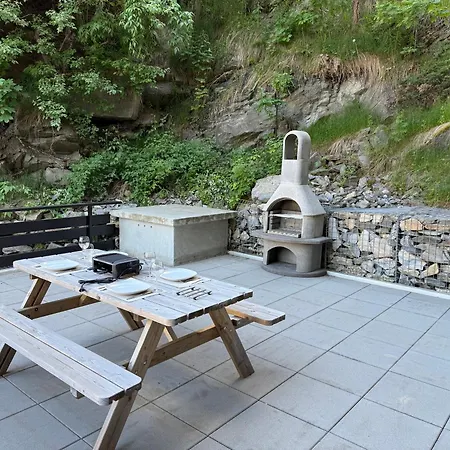 Nest - Moderne & Confortable Au Coeur De - 4 Vallees Apartment