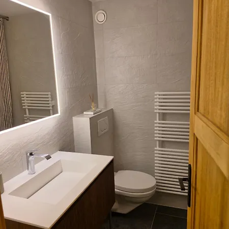 Nest - Moderne&confortable Au Cœur De - 4 Vallées Appartement *